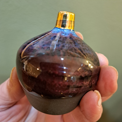 Click to view detail for JP-009 Pottery Handmade Miniature Vase Gold, Blue, Port, Gray $68